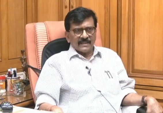 विश्वास नहीं होगा! संजय राउत को मानहानि मामले में दोषी ठहराया गया – जानिए वो चौंकाने वाली बातें!